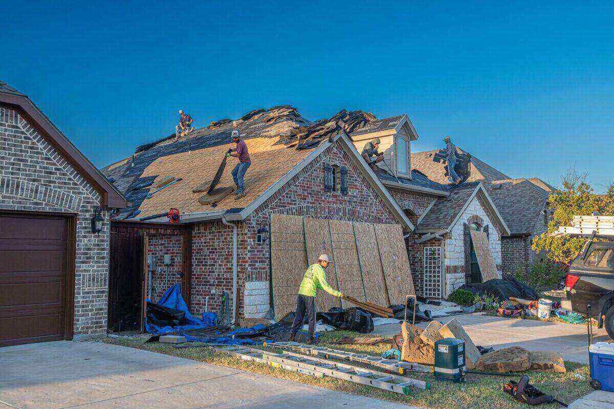 Réfection et remplacement total de toiture à Eaubonne : sécurisez votre habitation durablement